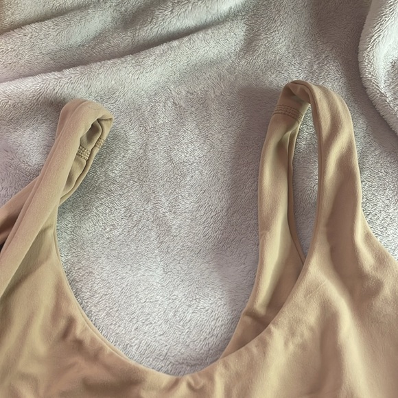 Lululemon Sports Bra - Picture 4 of 4